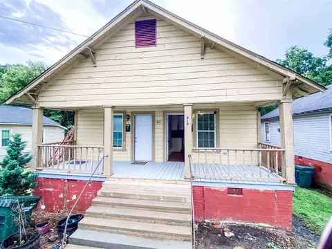 910 Gilbert St, Durham, NC 27701 photo 4