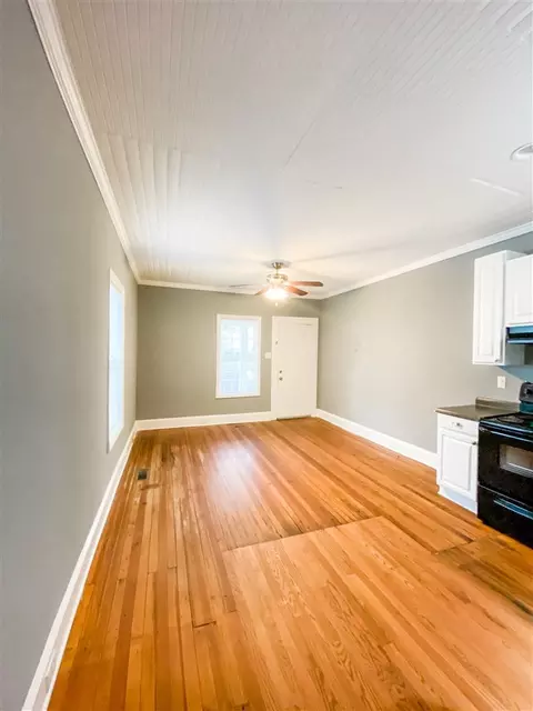 910 Gilbert St, Durham, NC 27701 photo 10