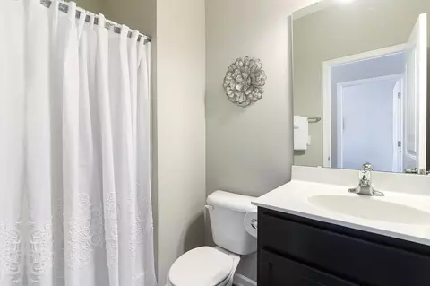 441 Carthage Ct, Durham, NC 27703 photo 9