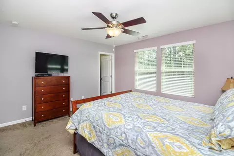 441 Carthage Ct, Durham, NC 27703 photo 6