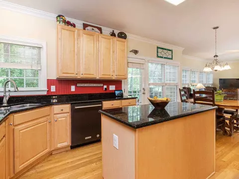 2 Paradise Pl, Durham, NC 27705 photo 13
