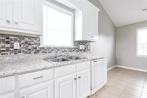 99 Jethro Cir, Smithfield, NC 27577 photo 11