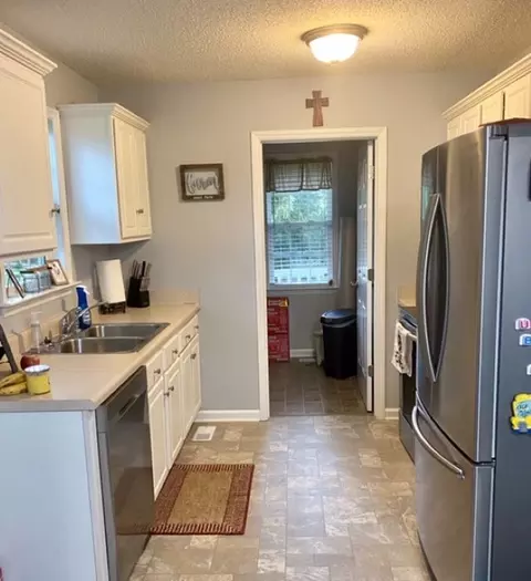 108 Audrey Cir, Garner, NC 27529 photo 7
