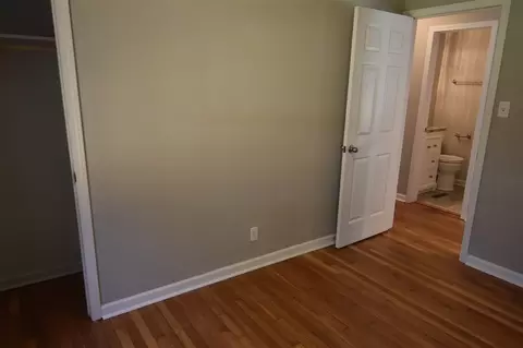 2733 Owen St, Durham, NC 27703 photo 8
