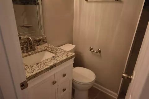 2733 Owen St, Durham, NC 27703 photo 9