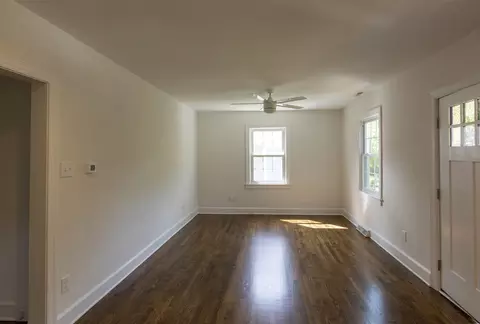 615 W Markham Ave, Durham, NC 27701 photo 8