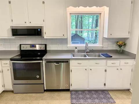 511 Constitution Dr, Durham, NC 27705 photo 11