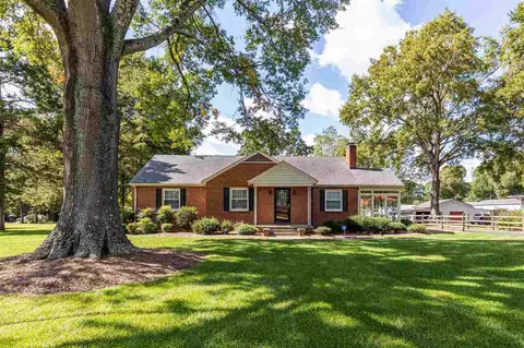 603 Central Ave, Butner, NC 27509 photo 2