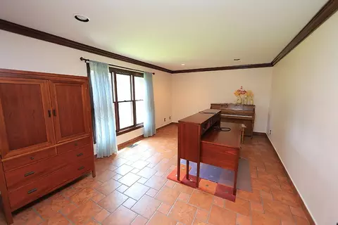 5239 Summit Ridge Dr, Durham, NC 27712 photo 3