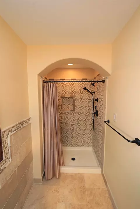 5239 Summit Ridge Dr, Durham, NC 27712 photo 9