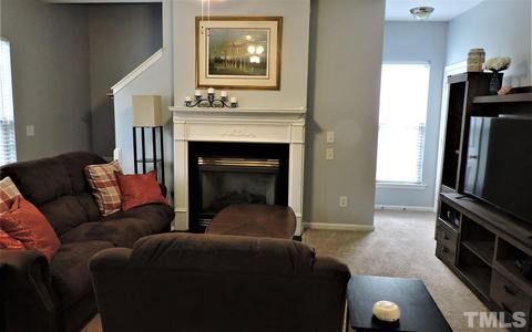 3 Onyx Ct, Durham, NC 27703 photo 7