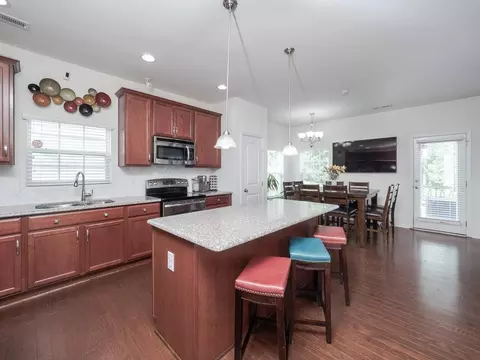 1403 Shiley Dr, Durham, NC 27704 photo 5