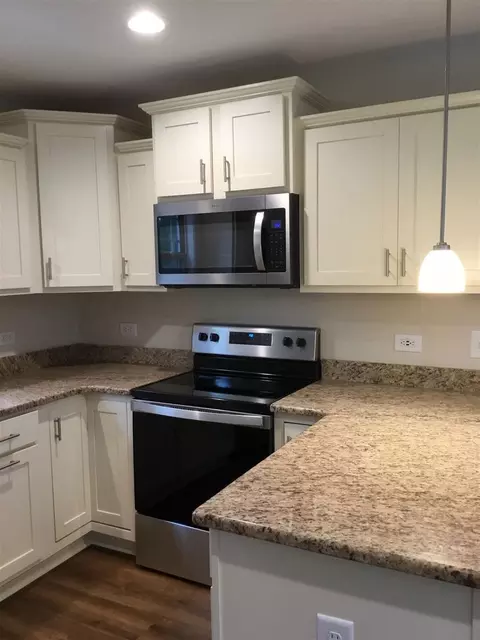 609 N Johnson St, Benson, NC 27504 photo 12