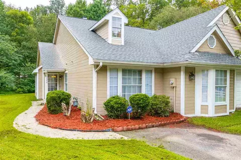 1304 Kendall Dr, Durham, NC 27703 photo 1