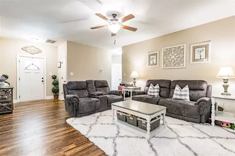 628 Airedale Trl, Garner, NC 27529 photo 4