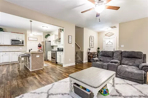 628 Airedale Trl, Garner, NC 27529 photo 5