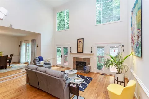 2620 E Shoreham St, Durham, NC 27707 photo 6