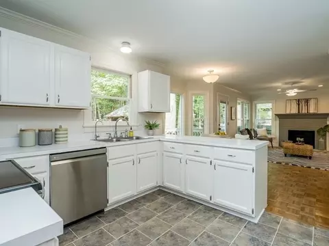 5105 Stardust Dr, Durham, NC 27712 photo 11