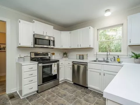 5105 Stardust Dr, Durham, NC 27712 photo 12