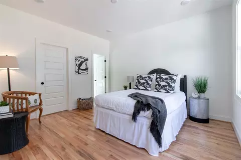 504 E Lavender Ave, Durham, NC 27704 photo 28
