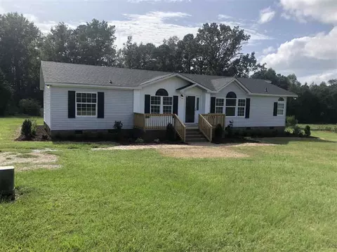 55 W Johnson Rd, Benson, NC 27504 photo 1