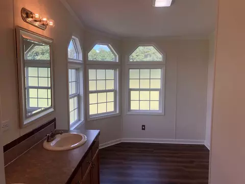 55 W Johnson Rd, Benson, NC 27504 photo 20
