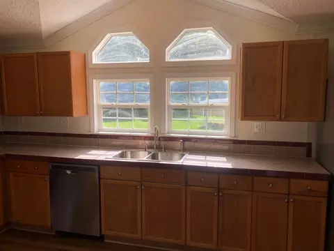 55 W Johnson Rd, Benson, NC 27504 photo 14