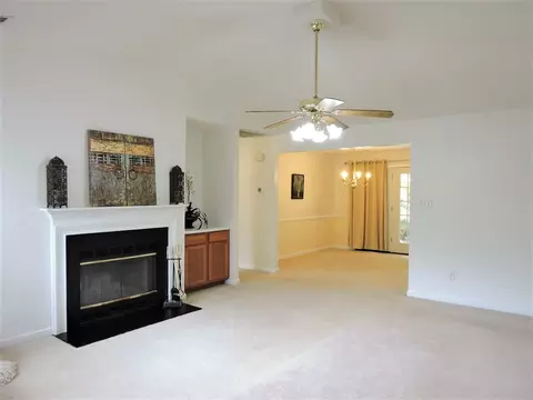 4238 Bluffs Ln, Durham, NC 27712 photo 2