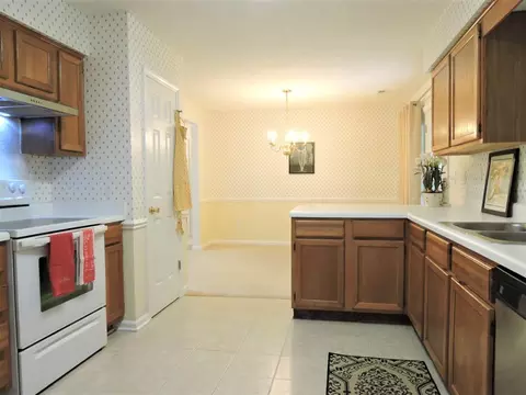 4238 Bluffs Ln, Durham, NC 27712 photo 11