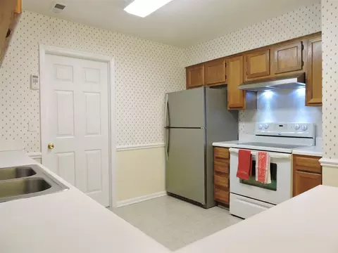 4238 Bluffs Ln, Durham, NC 27712 photo 10