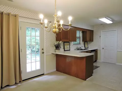 4238 Bluffs Ln, Durham, NC 27712 photo 7