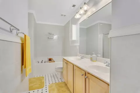 1709 Medallion Dr, Durham, NC 27704 photo 22