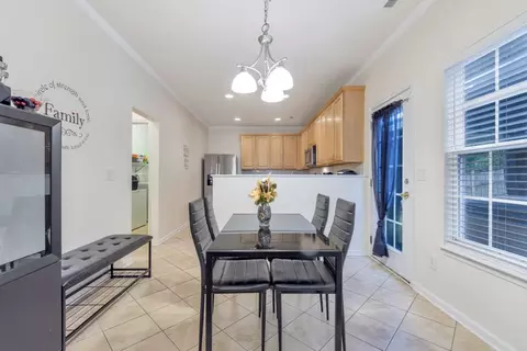 1709 Medallion Dr, Durham, NC 27704 photo 11