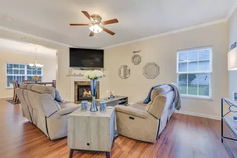 1709 Medallion Dr, Durham, NC 27704 photo 4
