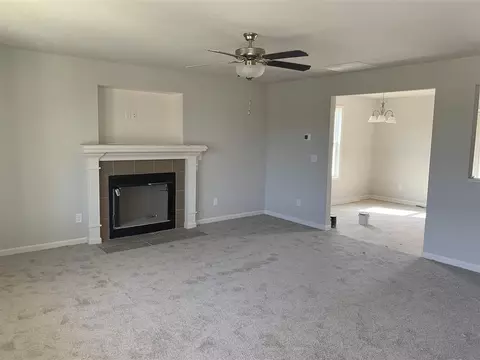 163 Cornfield Ln, Benson, NC 27504 photo 5