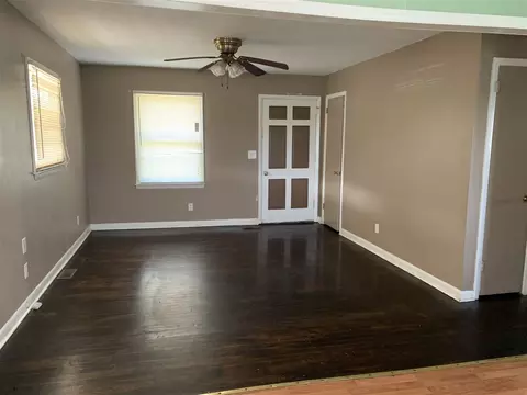 102 Lilly St, Dunn, NC 28334 photo 5