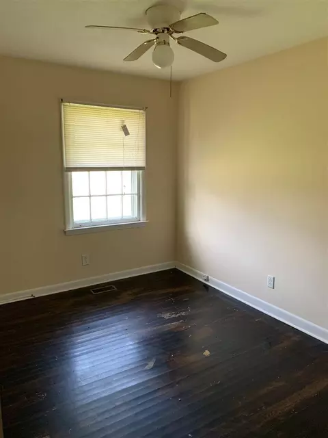 102 Lilly St, Dunn, NC 28334 photo 8