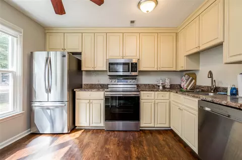 655 Bashford Rd, Raleigh, NC 27606 photo 10