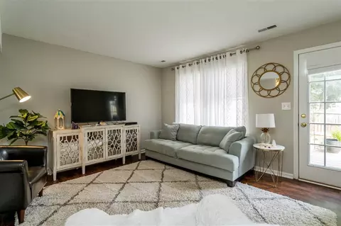 655 Bashford Rd, Raleigh, NC 27606 photo 2