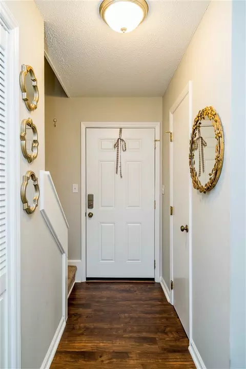 655 Bashford Rd, Raleigh, NC 27606 photo 9