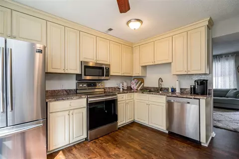655 Bashford Rd, Raleigh, NC 27606 photo 12