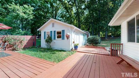 720 Daffodil Ln, Durham, NC 27712 photo 8