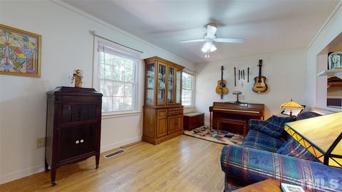 720 Daffodil Ln, Durham, NC 27712 photo 12