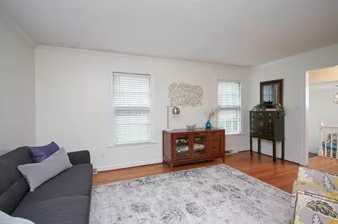 804 Compton Rd, Raleigh, NC 27609 photo 5