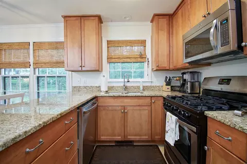 804 Compton Rd, Raleigh, NC 27609 photo 9