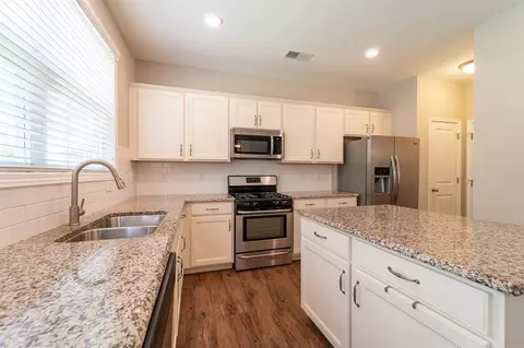 1981 Longmont Dr, Wake Forest, NC 27587 photo 11