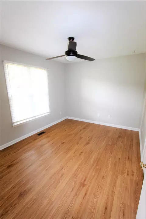 3336 Castlegate Dr, Raleigh, NC 27616 photo 7