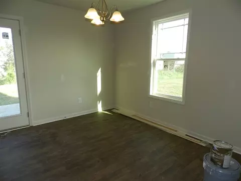 57 Marshfield Dr, Benson, NC 27504 photo 3