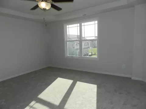 57 Marshfield Dr, Benson, NC 27504 photo 5