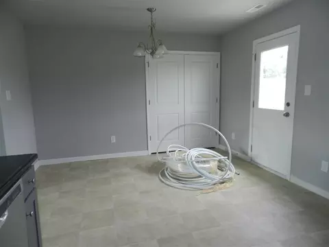 138 Mill Stream Dr, Selma, NC 27576 photo 5